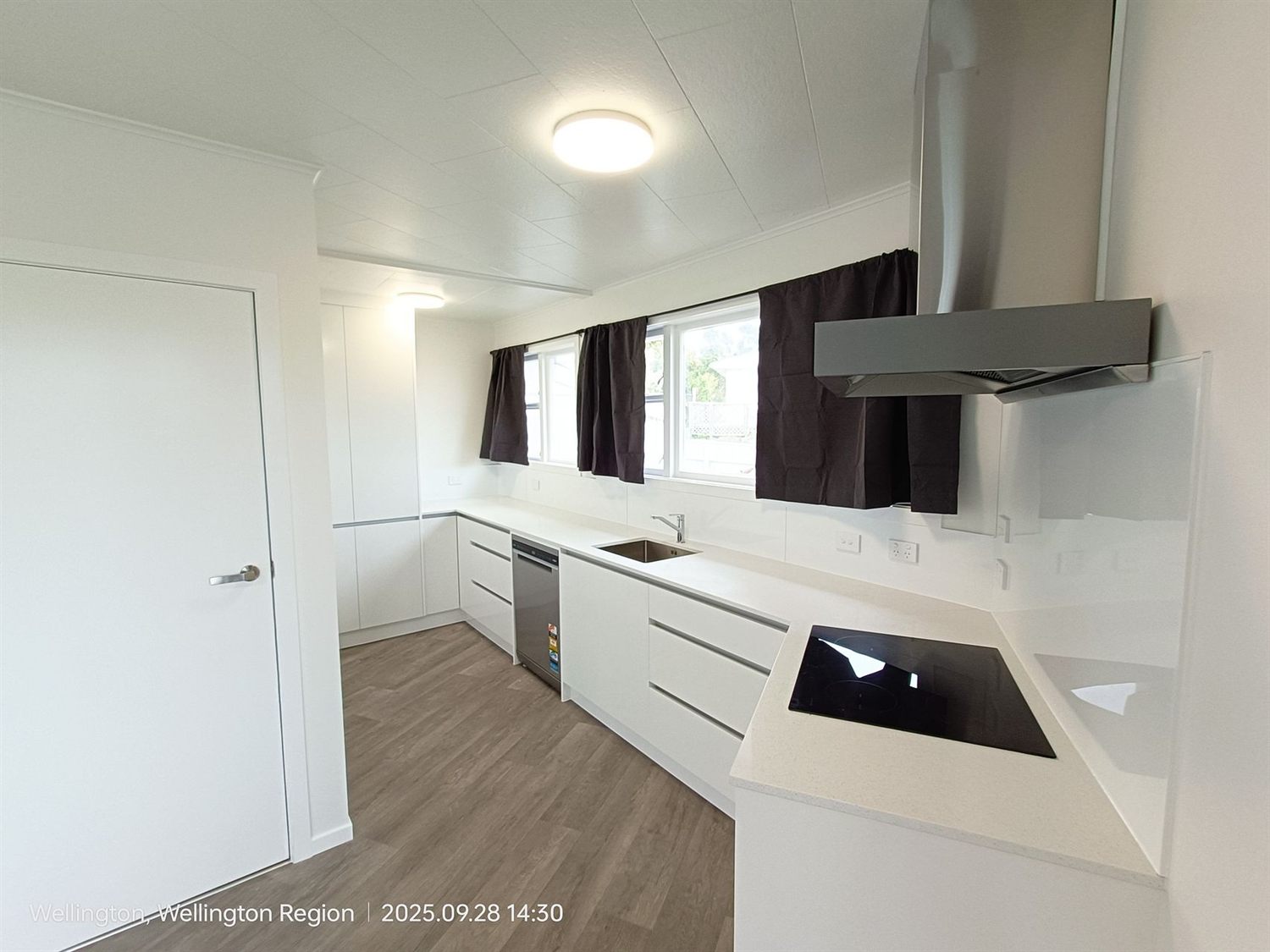 Finished white kitchen after the Newlands renovation